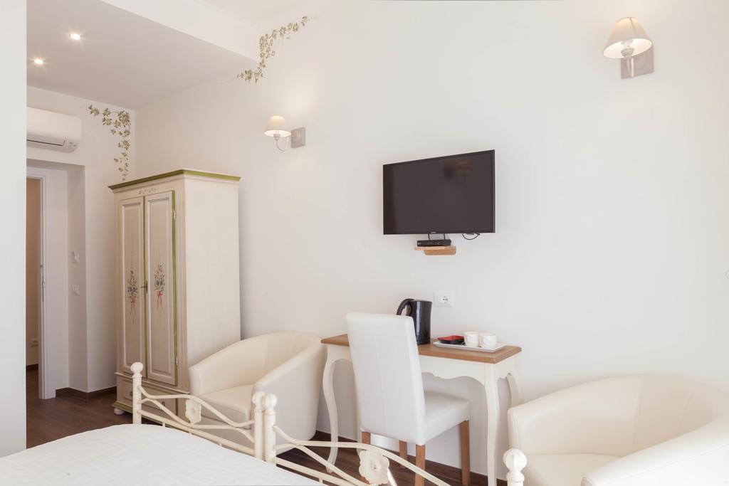 Donna Margherita Rome Suite & Rooms Extérieur photo